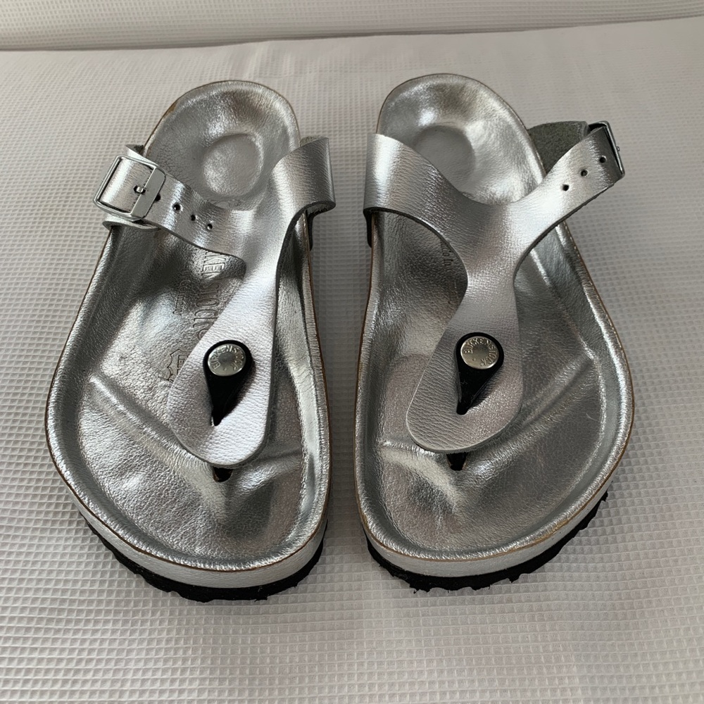Birkenstock Gizeh Sandals - Silver